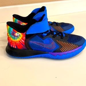 Nike boys size 13 (little kid)